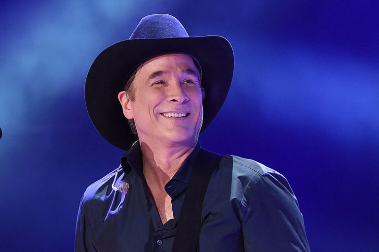 Clint Black Net Worth: The Country Music Icon’s Wealth and Career